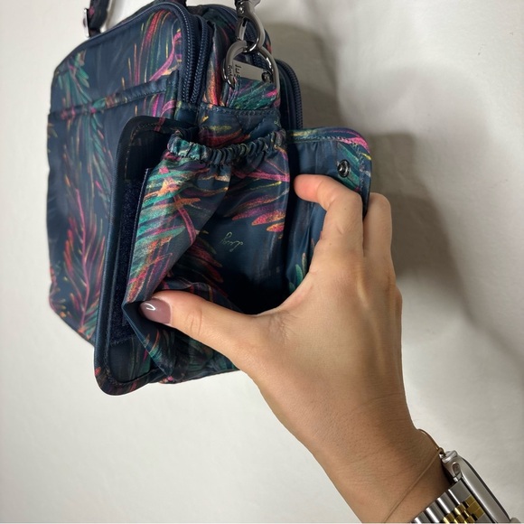 Lug Navigator Tropical Multicolor Palm Quilted Bag - Picture 6 of 10